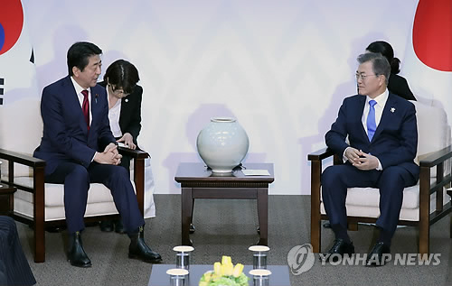日本 「ムン大統領「10億円返さない」と言っている」…韓国大統領府「事実と異なる」　韓国人「　」