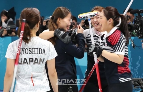 韓国人「日本メディアも韓国女子カーリングに感心、敗戦を認める」「チョッパリが認めたからなんだっていうんだよ…」