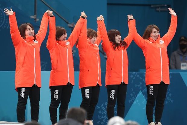 韓国人「日本の女子カーリングチームが銅メダルを獲った結果…」