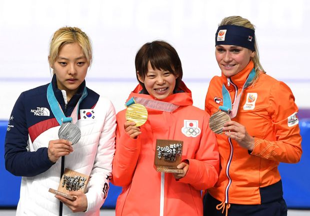 韓国人「銀メダルを獲っても笑うことすらできないなんて、これが国なのか？」
