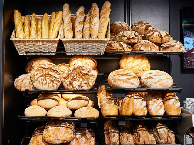 仏で１週間無休のパン屋に「働き過ぎで」罰金（海外の反応）