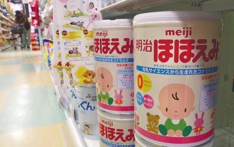 中国人「ついに日本製品もここまで落ちたか！日本の二大食品会社が55300個の粉ミルクを自主回収」　中国の反応