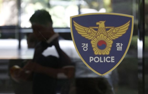 韓国人「暴徒を鎮圧する韓国警察の勇ましい姿を見てみよう」
