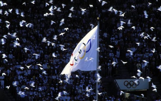 ソウル五輪開会式で平和の象徴が聖火で丸焼けになったことを今日初めて知った（海外の反応）