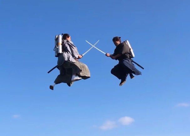 空を飛ぶ日本のサムライたちが海外で話題に（海外の反応）