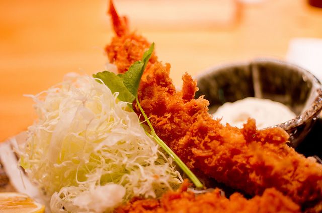 海外「日本の食卓で人気の洋食はこんな感じらしい」→「日本の文化大好き！」海外の反応