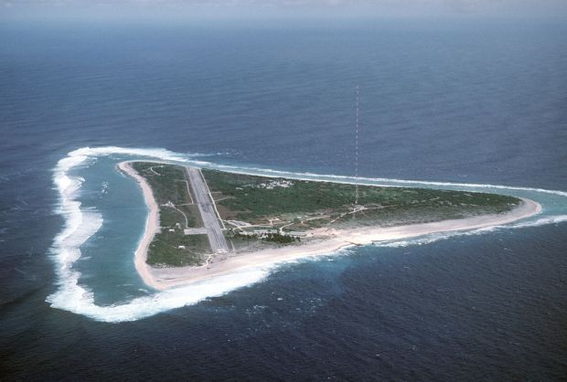 韓国人「大量のレアアースが発見された日本の最東端の島、南鳥島について調べてみよう」