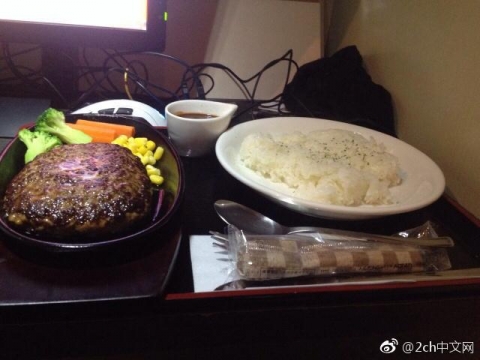 中国人「日本のネットカフェの700円の定食、コスパ的にどうかな？」　中国の反応