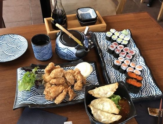 イギリスの日本食レストランで食事をした！(海外の反応)