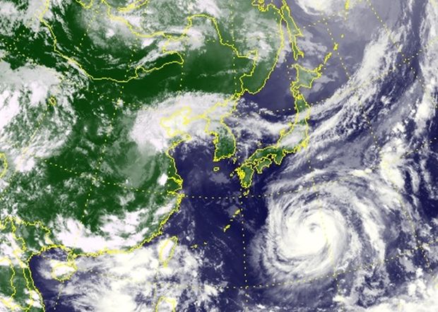 韓国人「台風19号の経路がやばい…マジで韓国を直撃しそうな件」