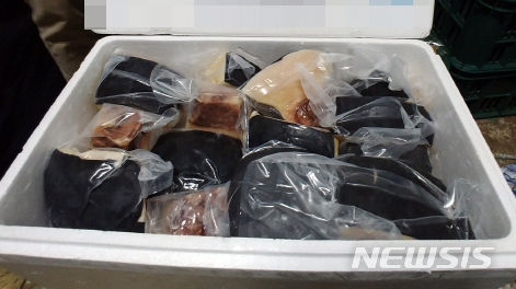 【韓国】日本から鯨肉2トンを密輸入、流通させたグループなど18人立件