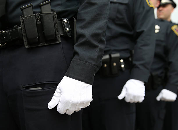 日本の警察官が白手袋を着用するようになったきっかけ（海外の反応）