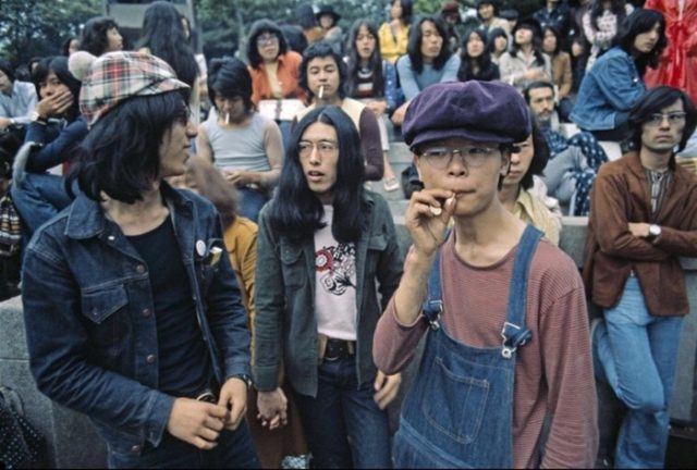 （1971年）コンサートに集まった日本の若者たち（海外の反応）