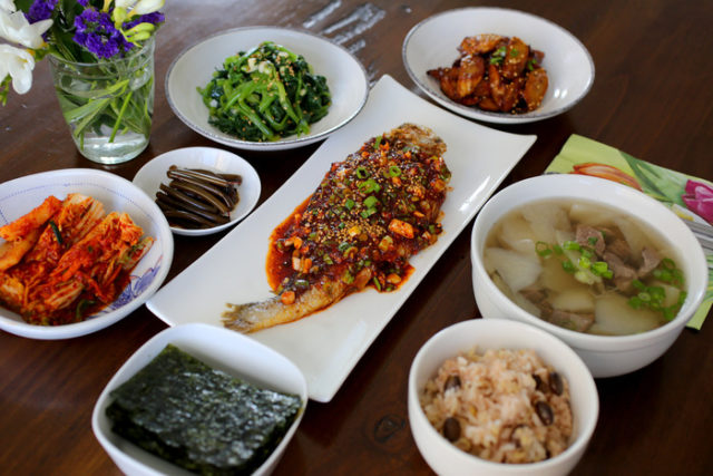 韓国料理店の画期的な料理の提供方法(海外の反応)