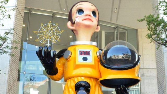 「まるで防護服」福島に設置された人形に批判相次ぐ（海外の反応）