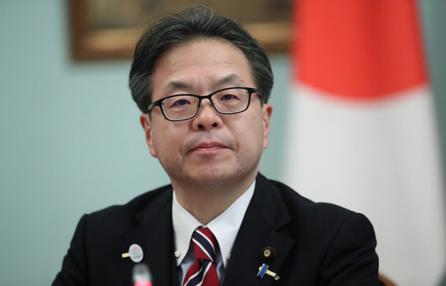 日本の経産大臣「トランプ大統領は貿易を理解していない」（海外の反応）