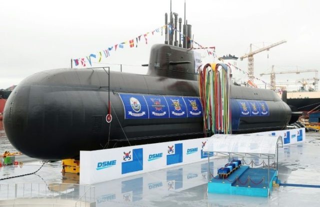 韓国初のミサイル潜水艦が進水（海外の反応）