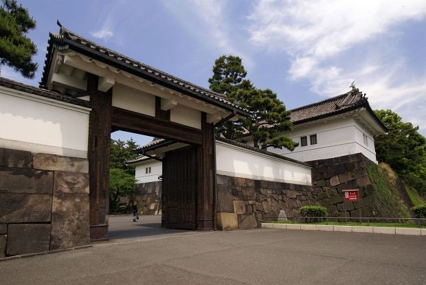 韓国人「日本に現存する韓国の伝統建築様式”高麗門”を見てみよう」