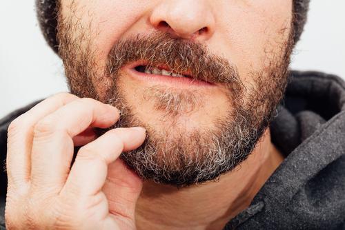 どうして日本人男性は髭を生やさないの？（海外の反応）