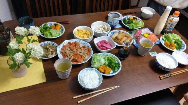 日本人の彼氏の親が私の為に用意してくれた豪華なベジタリアン料理（海外の反応）
