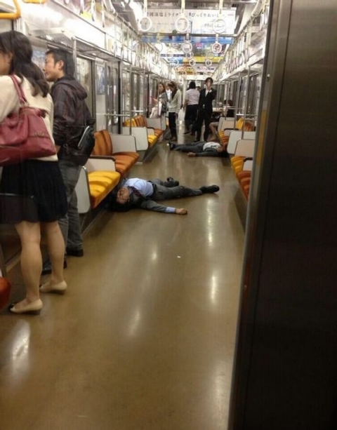 中国人「日本の電車内の日常。ひどすぎない！？」　中国の反応