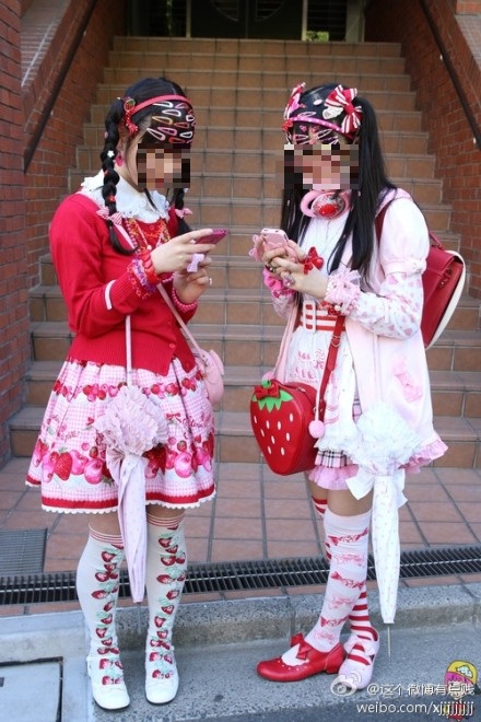 中国人「日本人が着るコレ系の服だけはどうしても理解出来ない…」　中国の反応