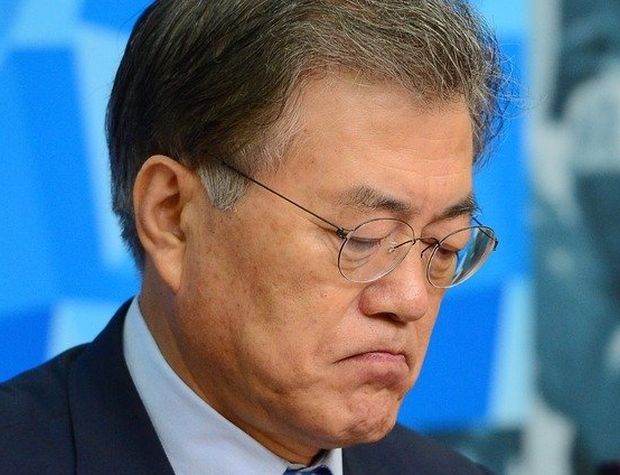 韓国人「文在寅の支持率下落、就任後初めて不支持が支持を上回るｗｗｗｗｗｗｗｗｗｗｗ」