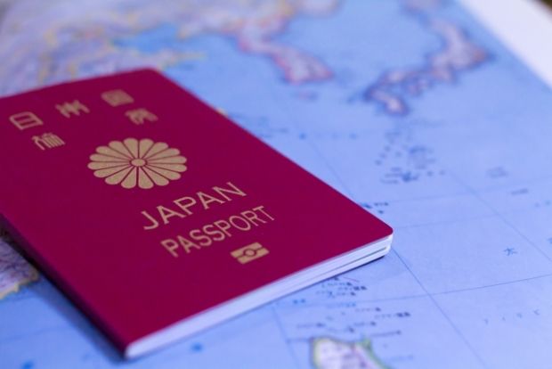 韓国人「ついに日本のパスポートが韓国を抜いて世界1位になった模様」