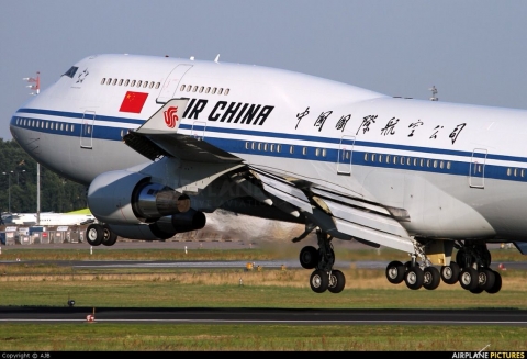 中国人「中国の航空会社の機内食が不味いと日本で話題に」　中国の反応
