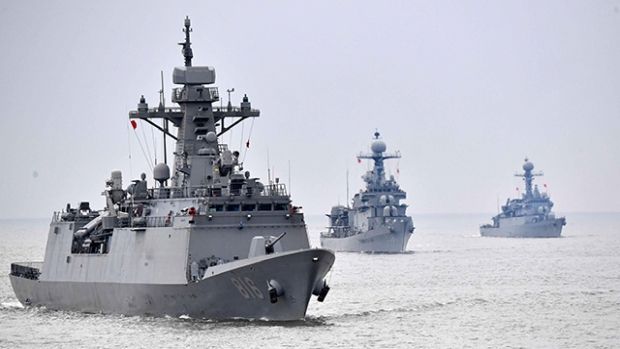日本の自衛隊行事に韓国海軍が参加…レーダー対立後初めて＝韓国の反応