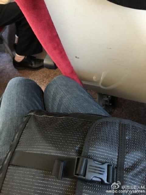 中国人「日本人は脚短いんだね。日本のバスに乗ったら、前後の座席間隔が狭すぎて脚が入らなかった」　中国の反応