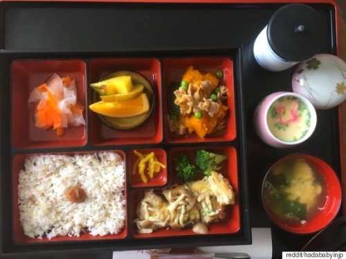 韓国人「日本の病院食の威厳」