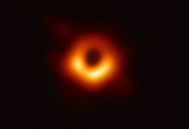 人類史上初、ブラックホールの撮影に成功…韓国の研究者も参加＝韓国の反応
