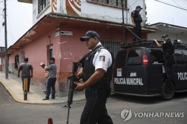 韓国人「メキシコの麻薬ギャング団がやばすぎる…2日間で市長2人が殺害される」