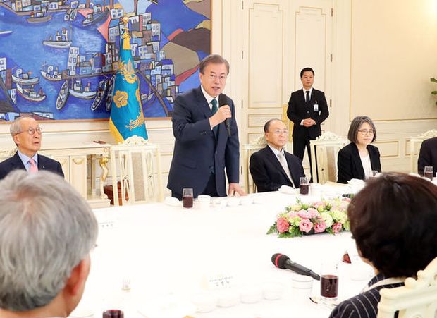 文大統領「日本と良好な関係を結ばなければ」対日関係改善の意志示す＝韓国の反応