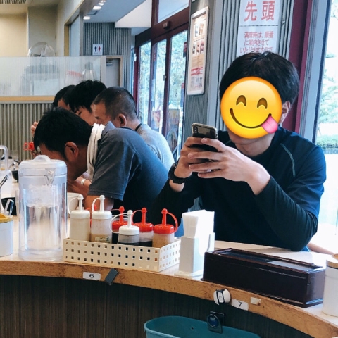 中国人「日本人女性が一人で牛丼屋へ行けない理由がコチラ」 中国の反応