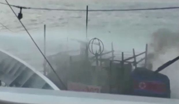 日本、北朝鮮漁船との衝突映像を公開…「適切な対応」＝韓国の反応