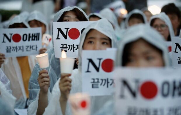韓国人「大韓民国の歴史上、最悪の集団狂気がこれ」