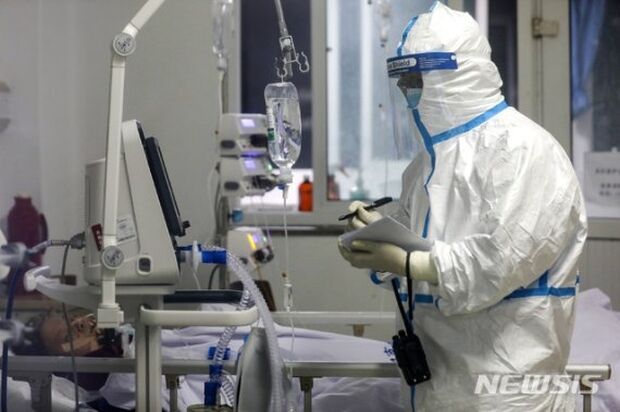 中国「エアロゾルによる感染の可能性」認める＝韓国の反応