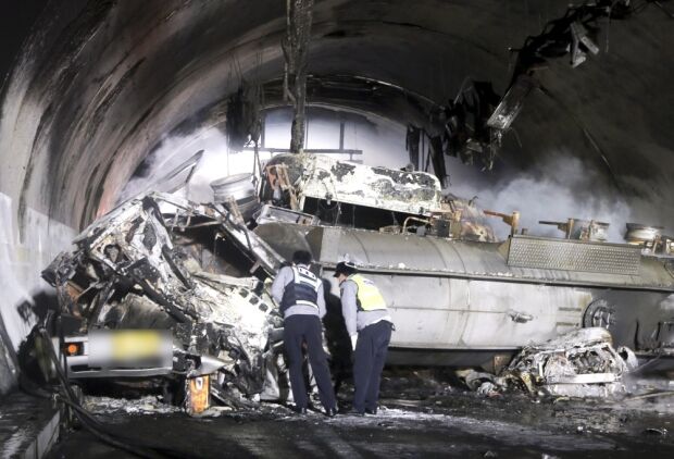 韓国の高速道路トンネルで多重追突事故…硝酸タンクローリー炎上して死者4人、負傷者43人の大惨事＝韓国の反応