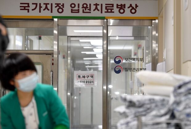 重症患者の病床不足問題、これまで17人が病室以外で死亡…軽症者の転院も困難な現状＝韓国の反応
