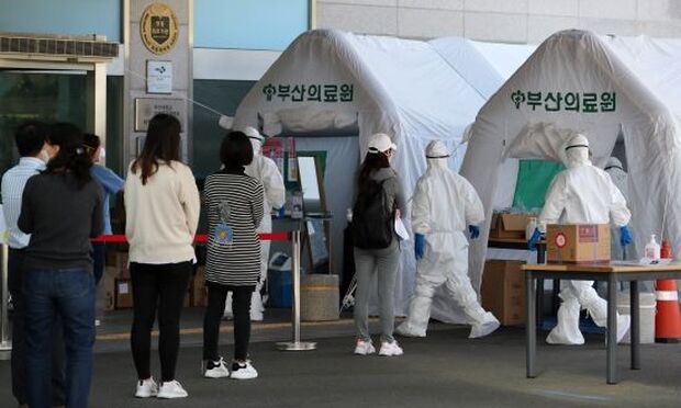 韓国釜山感染拡大危機…2人の感染者、接触者1000人以上＝韓国の反応