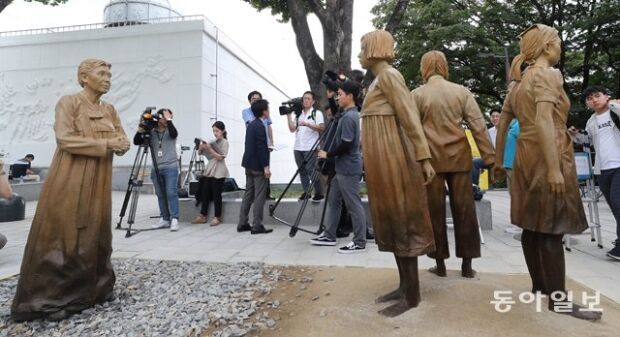 日本から補償金を受け取り挺対協に批判的だった元慰安婦、記念碑から名前が削除されていることが新たに判明して物議＝韓国の反応