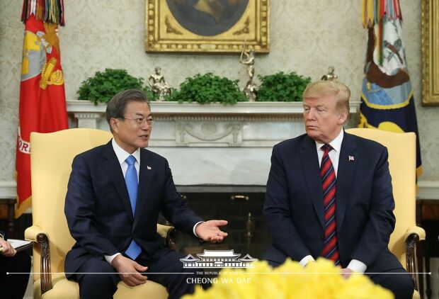 文大統領、トランプの質問に「自衛隊が韓国の地を踏まなければ、韓国と日本は一つになって北朝鮮と戦うことができる」＝韓国の反応