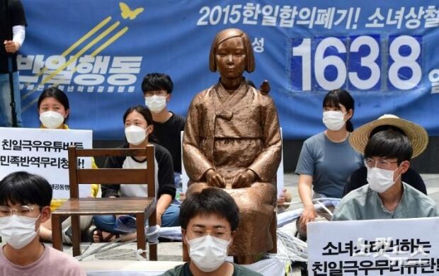 少女像を守る市民団体「反安倍反日青年学生共同行動」、威嚇してきた保守系YouTubeを殺人未遂およびセクハラ容疑で告訴予定＝韓国の反応