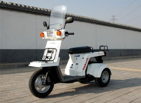 中国人「日本の高齢者の神器：倒れないバイク…」　中国の反応