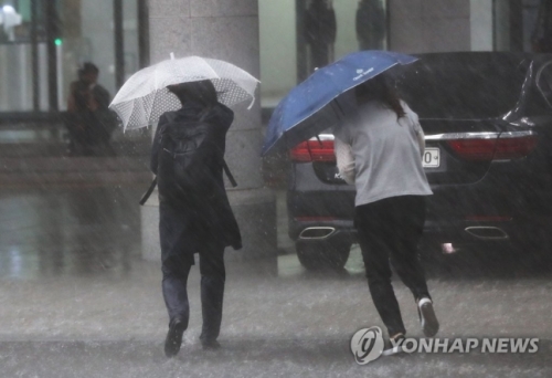 韓国気象庁「ソウルに1時間最大80ミリの豪雨！特別警報！」→晴れすぎて炎上