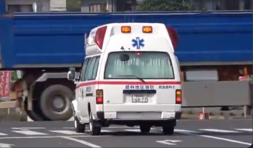 【民度】日本人「情けない日本になった」　韓国人「韓国よりマシだよ…タクシー運転手が救急車にわざとぶつかるから」