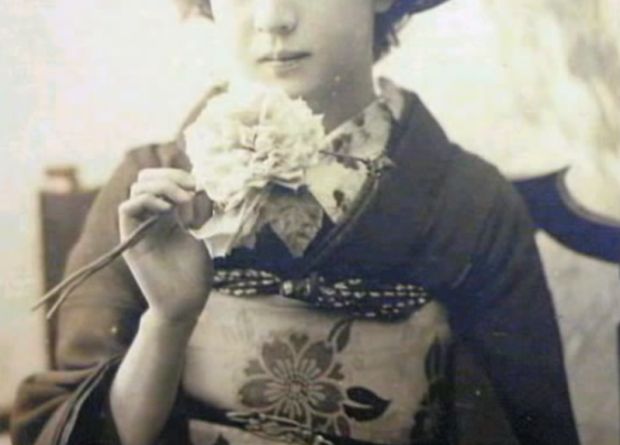 韓国人「100年前の日本人女性を見てみよう」