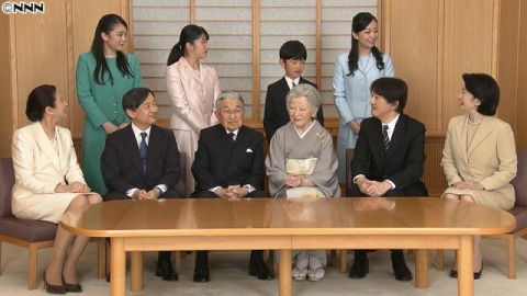 中国人「日本天皇断絶の危機…なぜ日本皇室は男子が少ないのか？」
